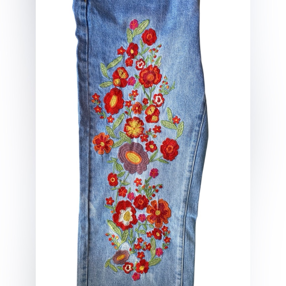 Bar by Alexa Rae Wildflower Floral Embroidered Jeans NWT - Picture 3 of 16